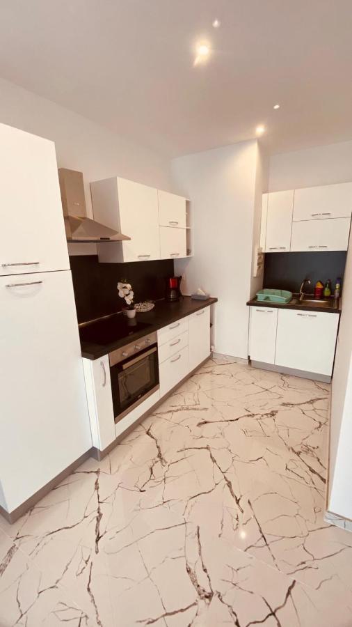 Ferienwohnung Imperia 2 Nizza Exterior foto
